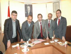 Bulutlar, işçilerini sevindirdi